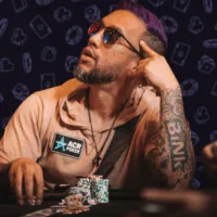 Effective-Payoff-Strategies-with-Made-Hands-in-Pot-Limit-Omaha